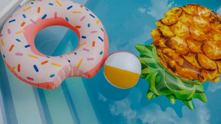 pool floats summer
