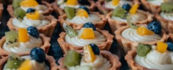mini berry tarts